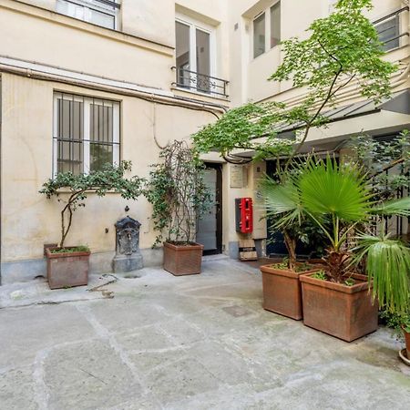 Studio In The Marais District - Paris - Welkeys Apartment Exterior photo